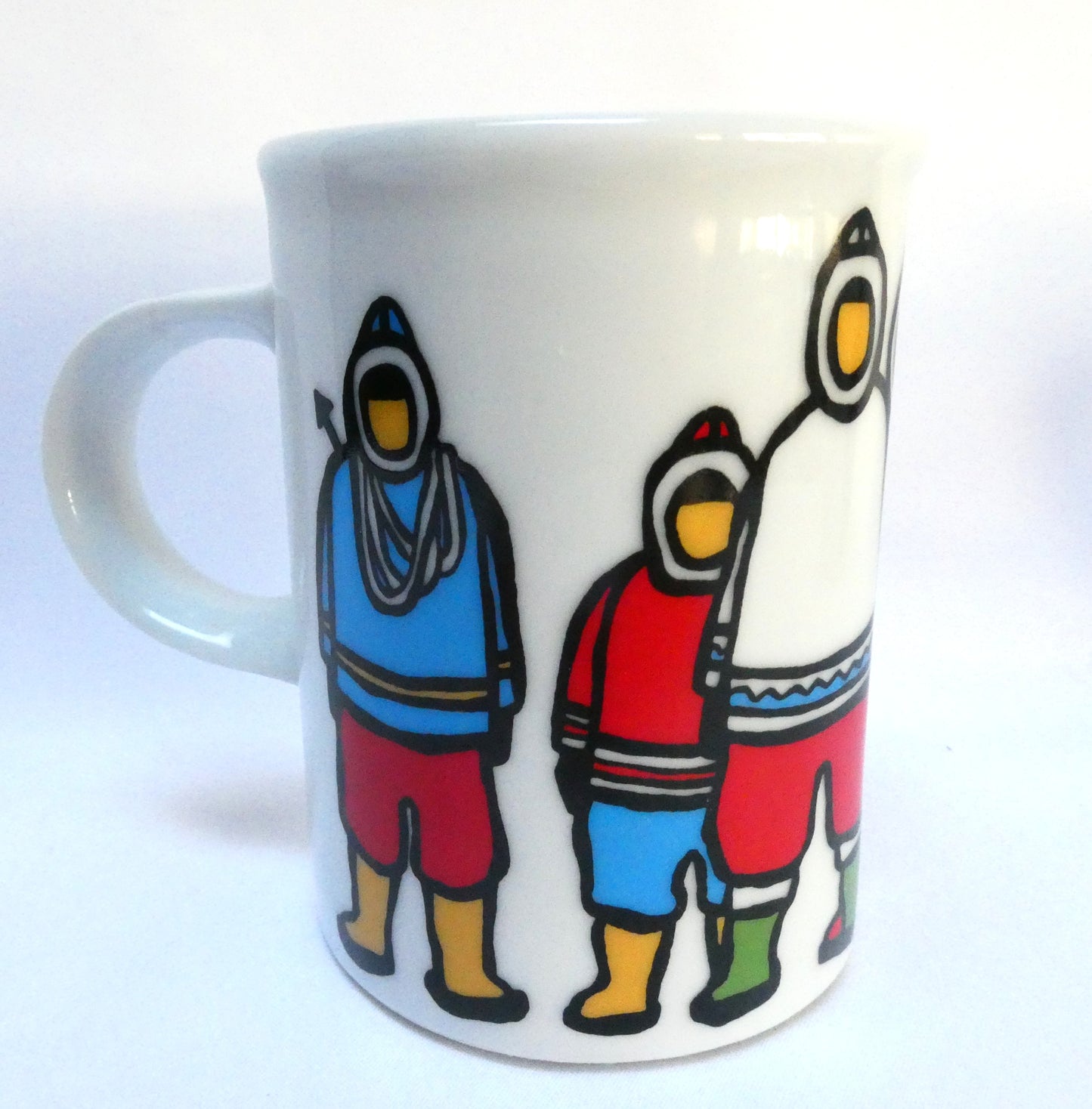 COLLECTIBLE CERAMIC MUG BY CANADIAN ARTIST MARC TETRO By Danesco of Montreal: 'THE INUIT HUNTERS'