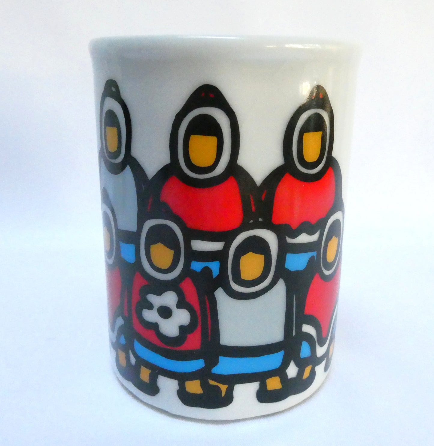COLLECTIBLE CERAMIC MUG BY CANADIAN ARTIST MARC TETRO By Danesco of Montreal: 'THE INUIT FAMILY'