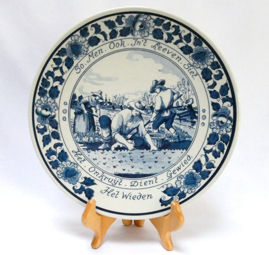 Vintage Royal Goedewaagen Delft Blue Large Ceramic Display Plate, Featuring a Dutch 'traditional rural scene of people weeding a field'