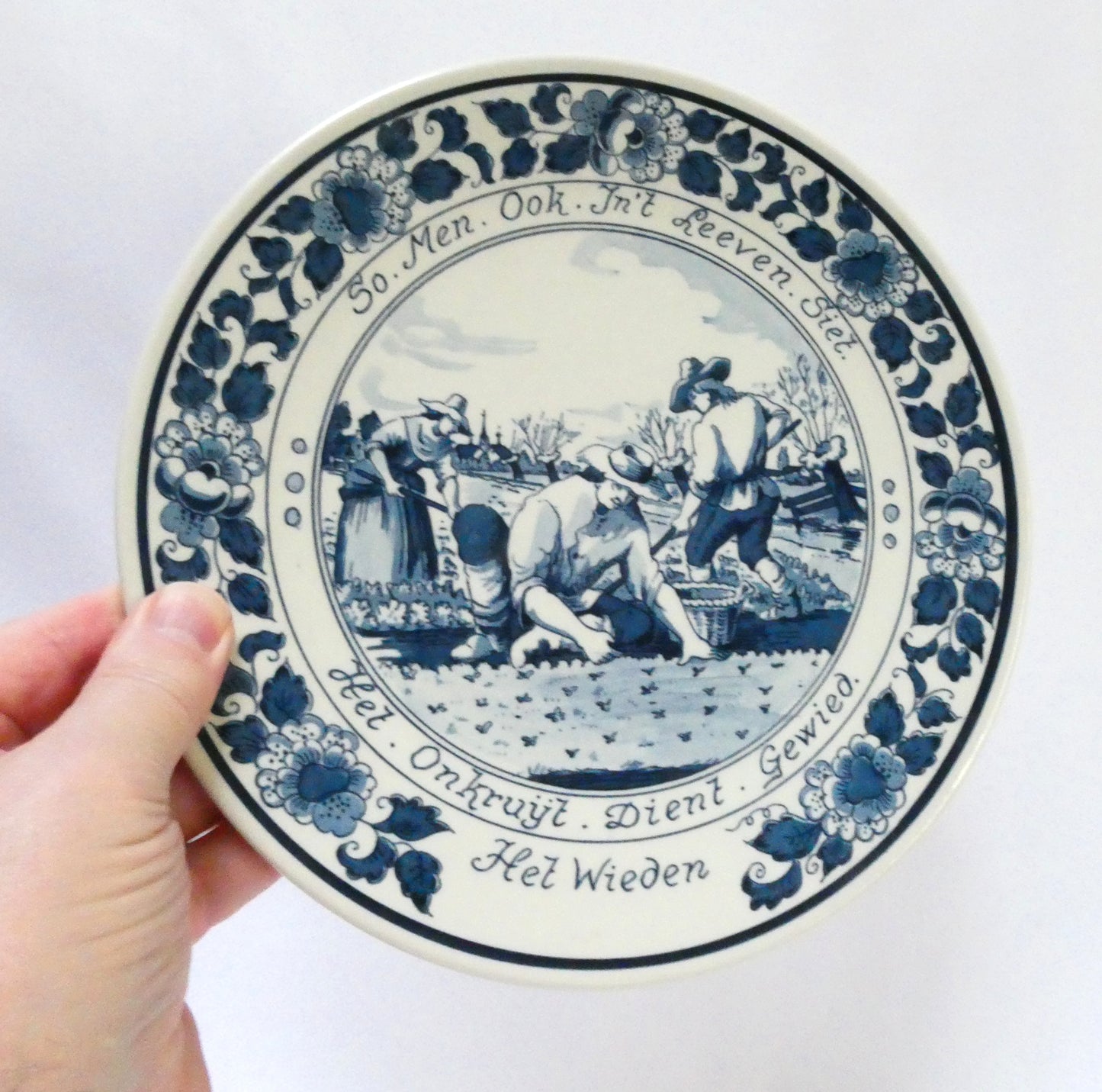 Vintage Royal Goedewaagen Delft Blue Large Ceramic Display Plate, Featuring a Dutch 'traditional rural scene of people weeding a field'