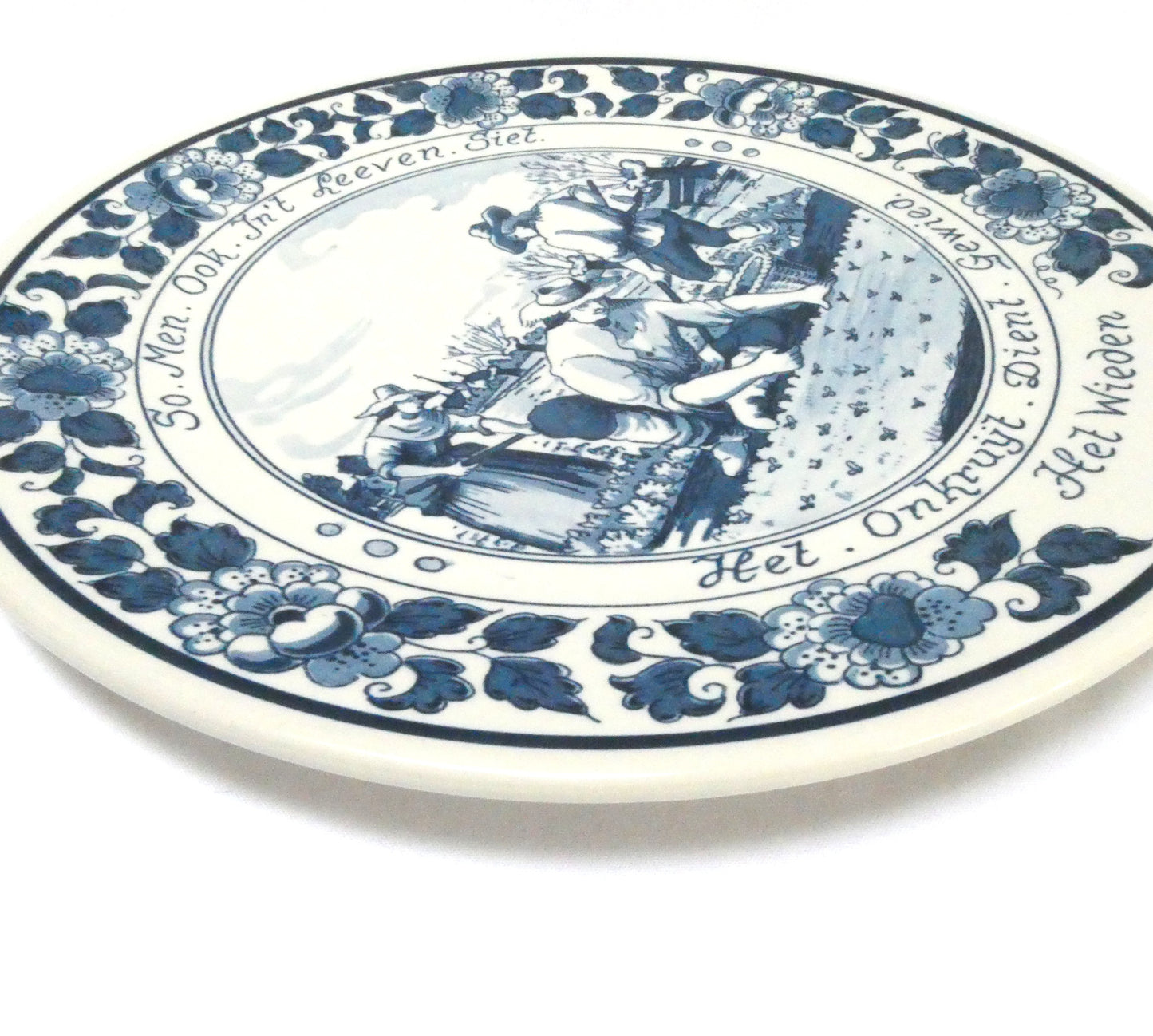 Vintage Royal Goedewaagen Delft Blue Large Ceramic Display Plate, Featuring a Dutch 'traditional rural scene of people weeding a field'