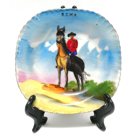 Vintage Royal Canadian Mounted Police MID-CENTURY RCMP SOUVENIR TRINKET TRAY, Hand Painted