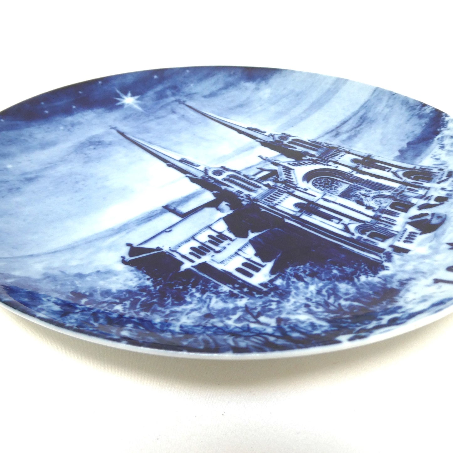 1975 Commemorative Plate Celebrating The Basilica of Sainte-Anne-de-Beaupré in Quebec, Made by Hutschenreuther of Germany