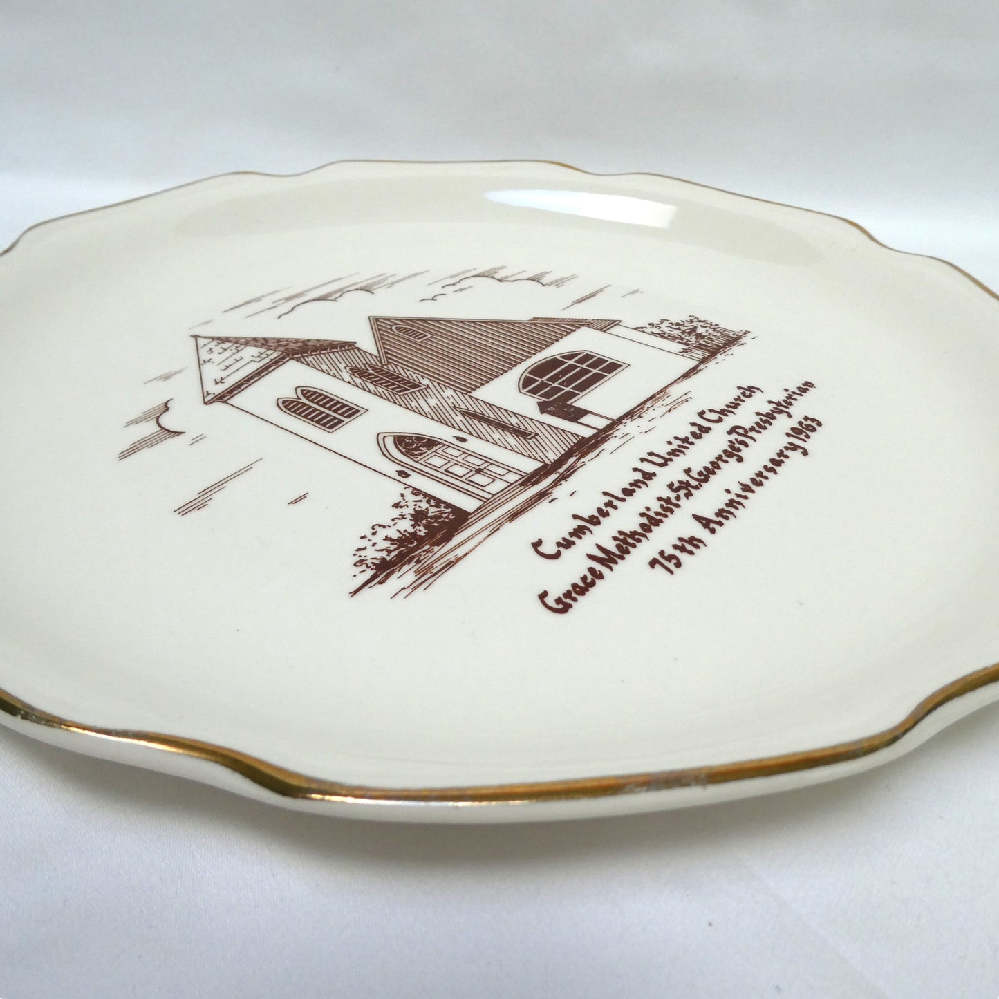 Vintage 1963 Souvenir Plate of Cumberland United Church, Grace Methodist-St. George's Presbyterian 75th Anniversary