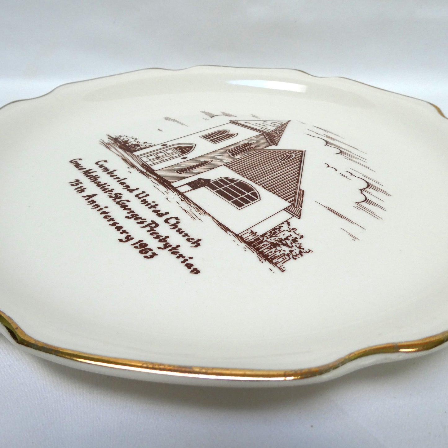 Vintage 1963 Souvenir Plate of Cumberland United Church, Grace Methodist-St. George's Presbyterian 75th Anniversary
