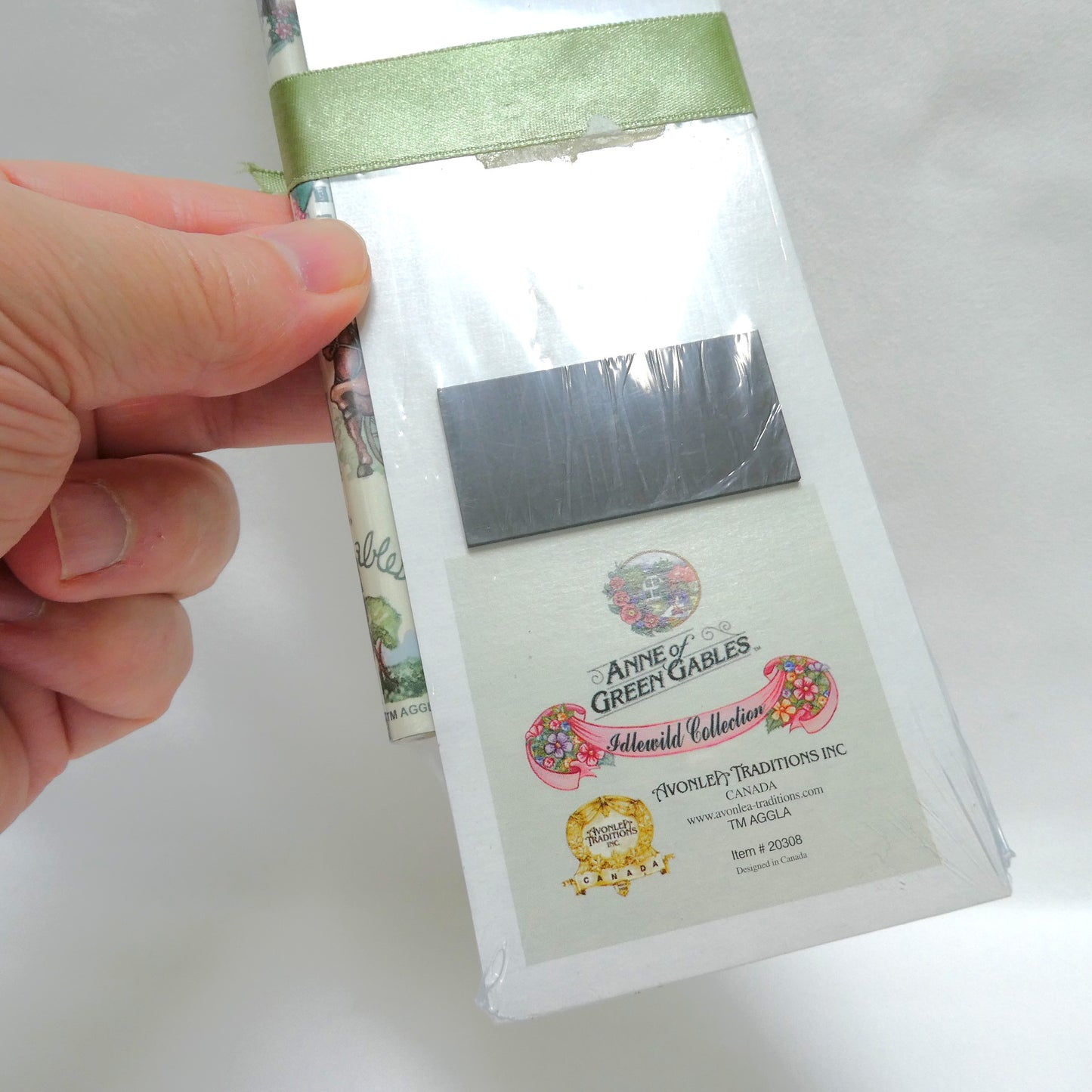 PRINCE EDWARD ISLAND Address Book and Note Pad Combo Special: Featuring Anne of Green Gables