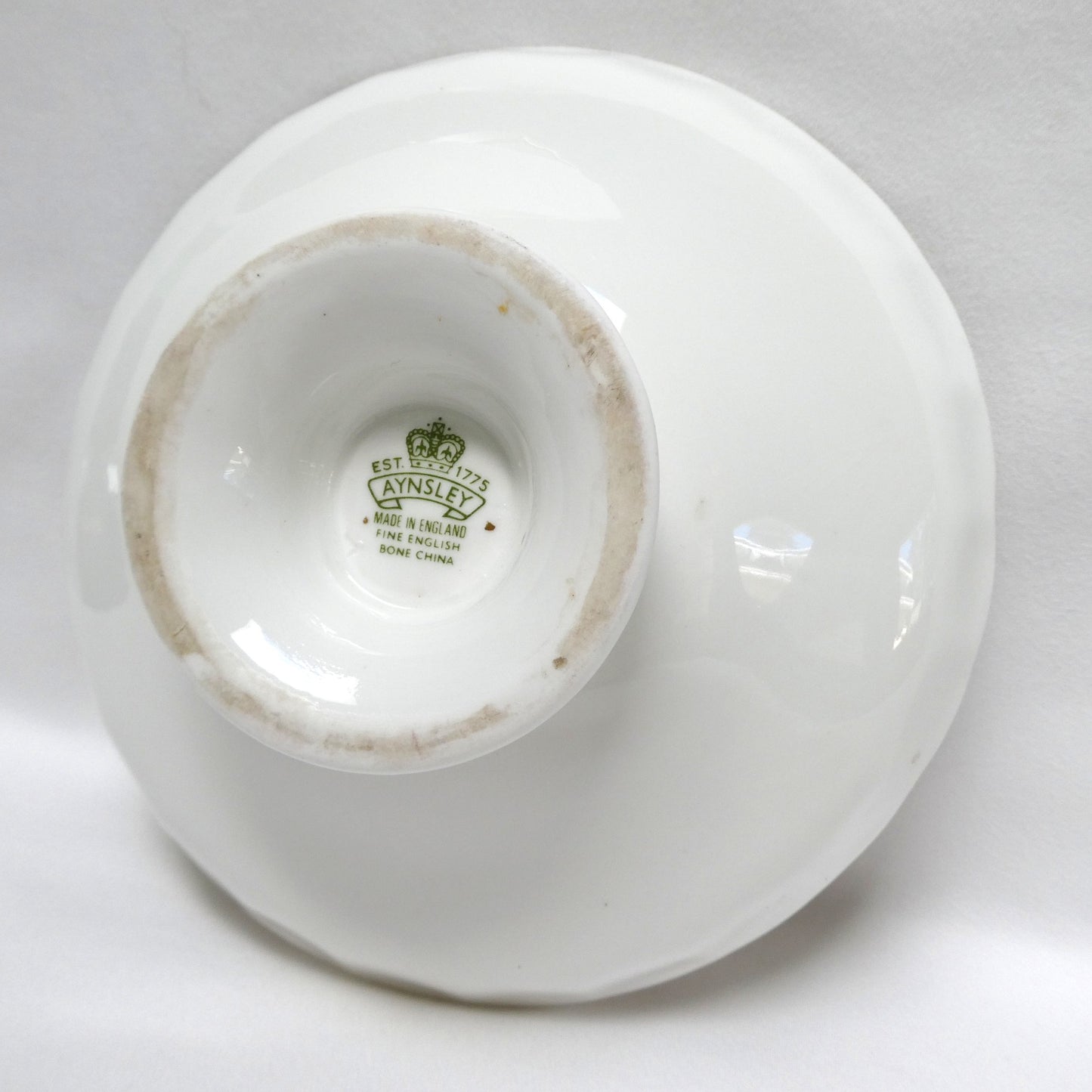 Aynsley Fine Bone China Commemorative Pedestal Dish Comport Celebrating the 1977 QEII Silver Jubilee