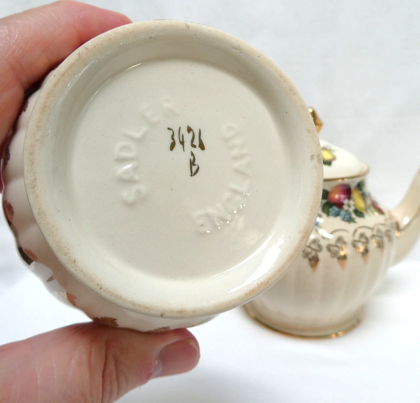 Antique 1940's ROUND TEA POT AND SUGAR BOWL; Pear and Plum Fruit Themed by Sadler of England