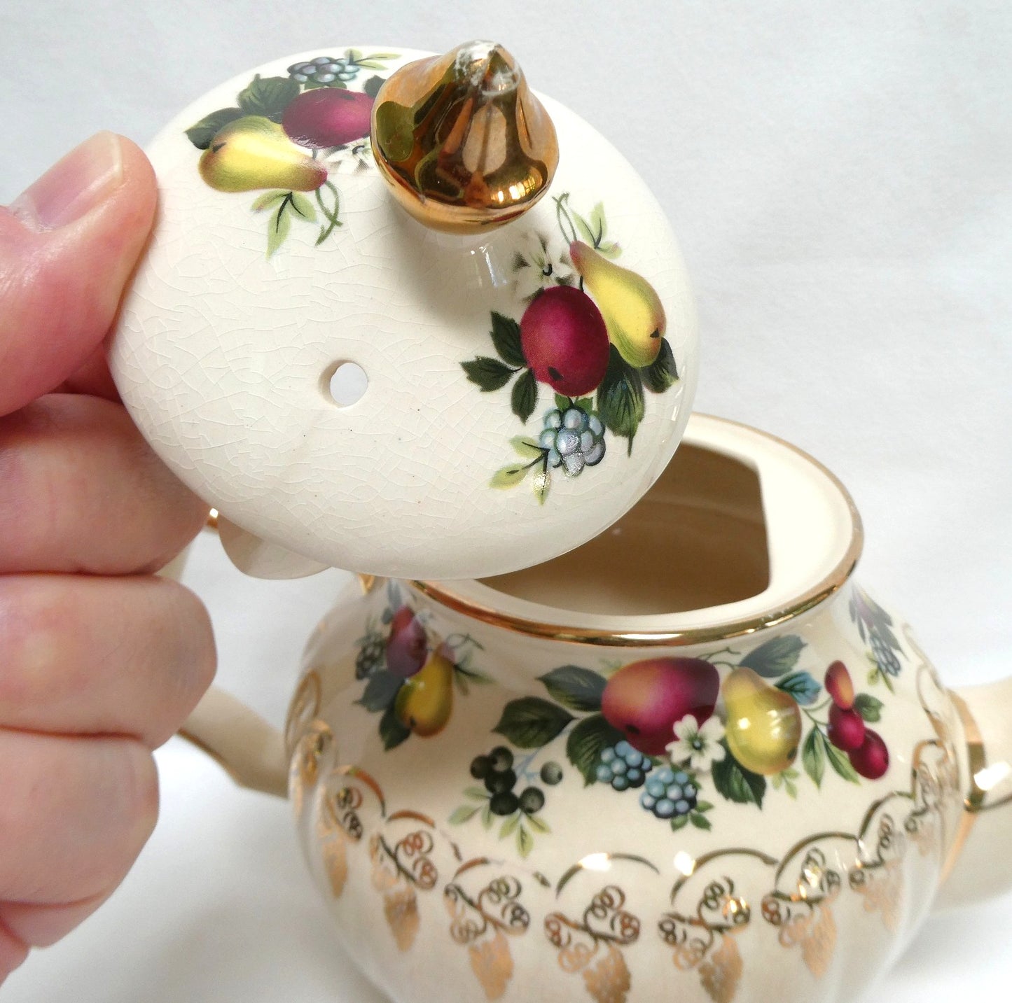 Antique 1940's ROUND TEA POT AND SUGAR BOWL; Pear and Plum Fruit Themed by Sadler of England