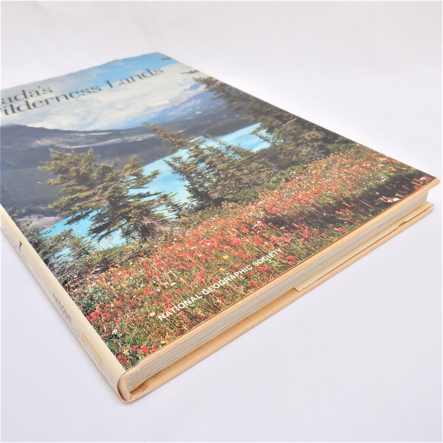 CANADA'S WILDERNESS LANDS, A Photo Book by The National Geographic Society (1982 1st Ed.)