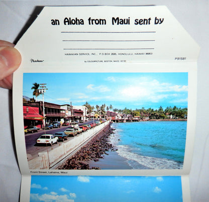 'ALOHA FROM MAUI' Vintage 7-Photograph Fold-out Souvenir Tourist Postcard Booklet, 1970's