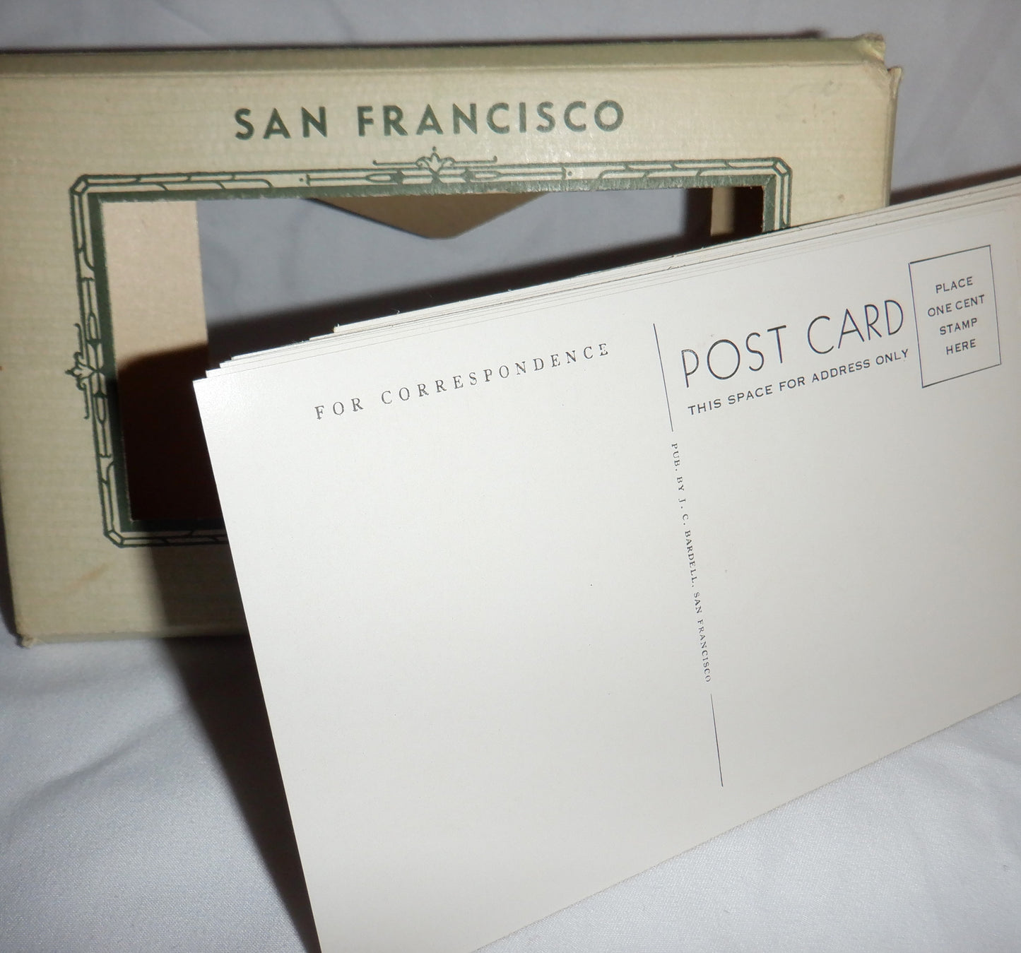 'SAN FRANCISCO, USA: A RARE 20 Postcard Collection of Vintage B&W Souvenir Photographs of 1936 San Francisco, in the Original Mailing Package!