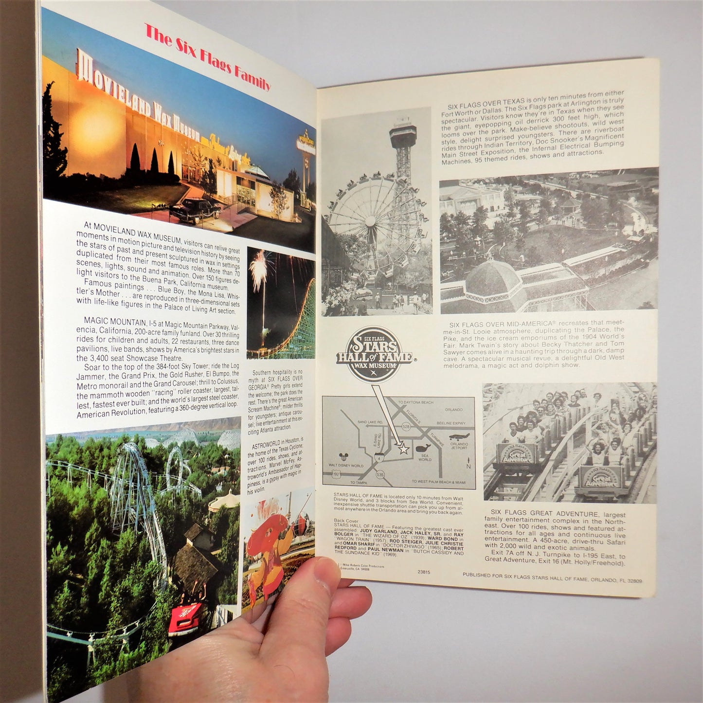 SIX FLAGS - STARS HALL OF FAME, Orlando's Giant Movie-TV Wax Museum Visitor Souvenir Guide Book, 1978