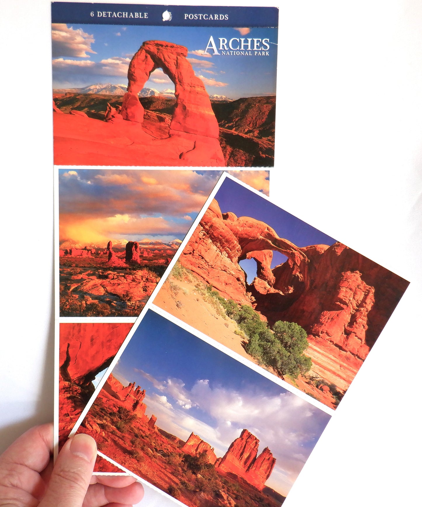 POSTCARD, Set of 5, Vintage Wonderfully Coloured Postcards of Arches National Park in Utah, UNITED STATES OF AMERICA