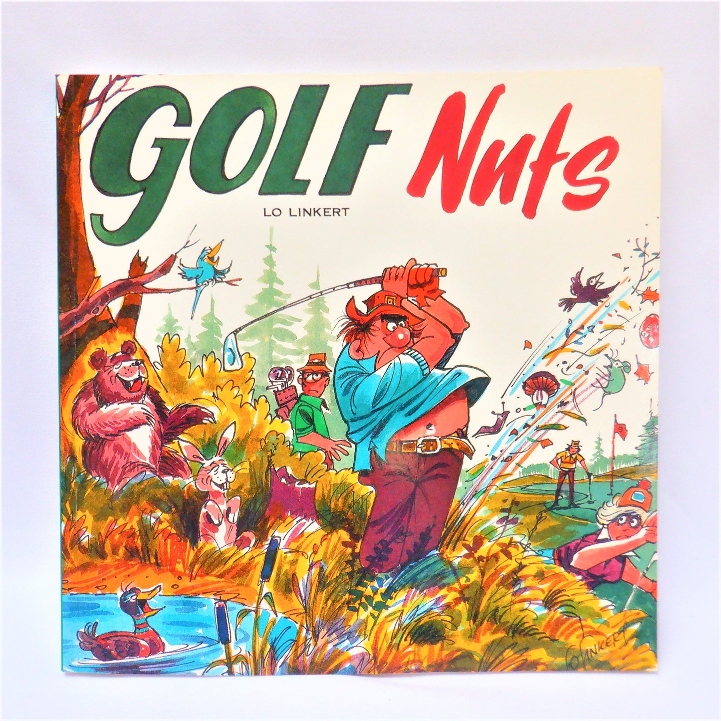 GOLF NUTS, A Cartoon Book by Lo Linkert (1989 1st Ed.)