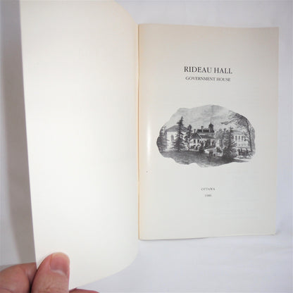 RIDEAU HALL TOURIST SOUVENIR GUIDE: Government House/Residence du Gouverneur General, Ottawa, CANADA, 1986