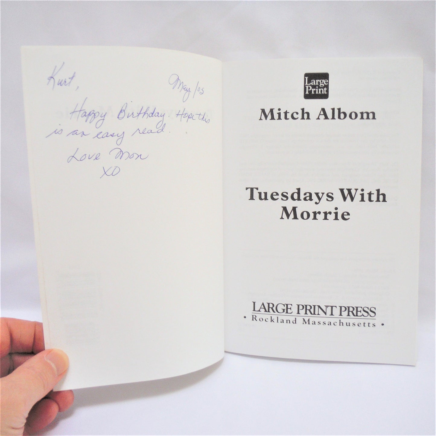 TUESDAYS WITH MORRIE: an old man, a young man, and life's greatest lesson, by Mitch Albom (1997 Large Print Version)