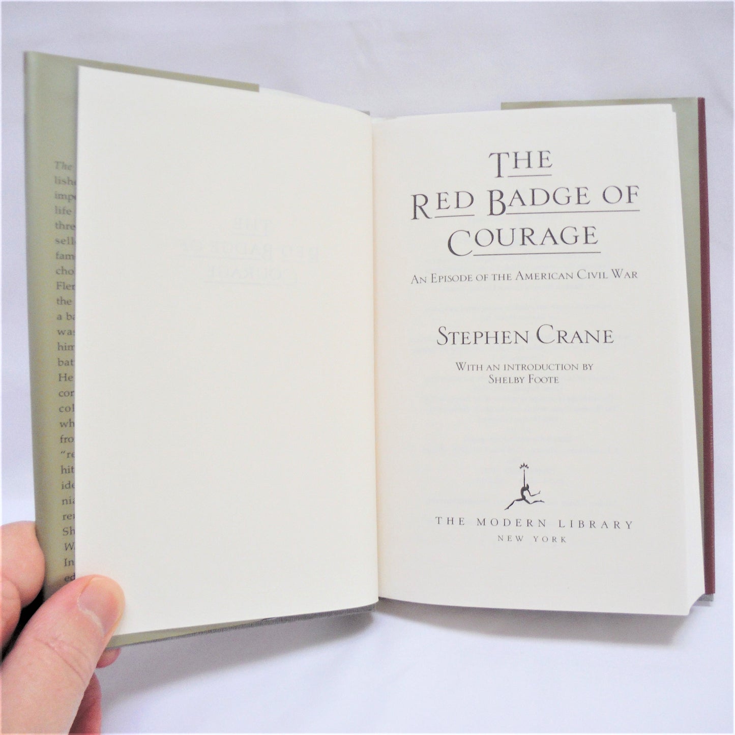 THE RED BADGE OF COURAGE, An Episode of the American Civil War, by Stephen Crane, 1993