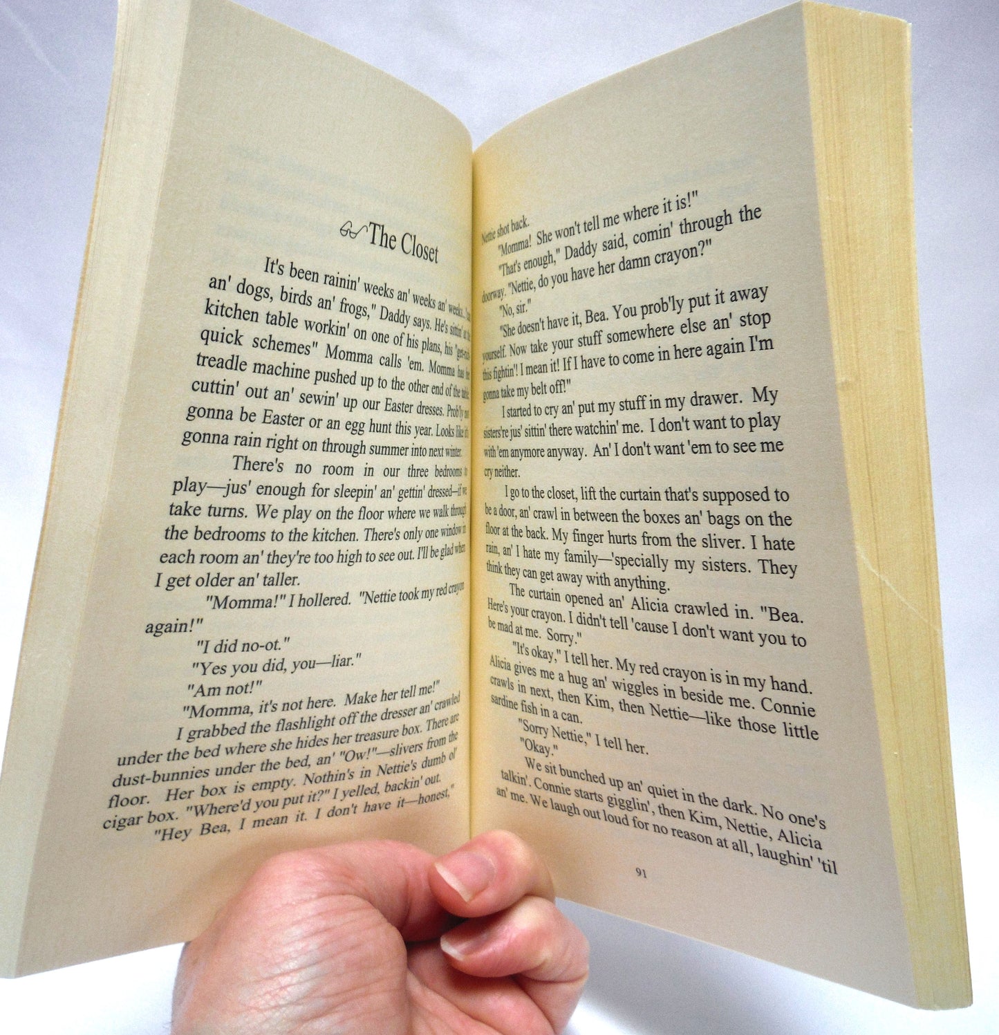 STUBBED TOES AND GRAPEVINES, A Collection of Short Stories, by Janice E. Pond (1996 1st Ed.)