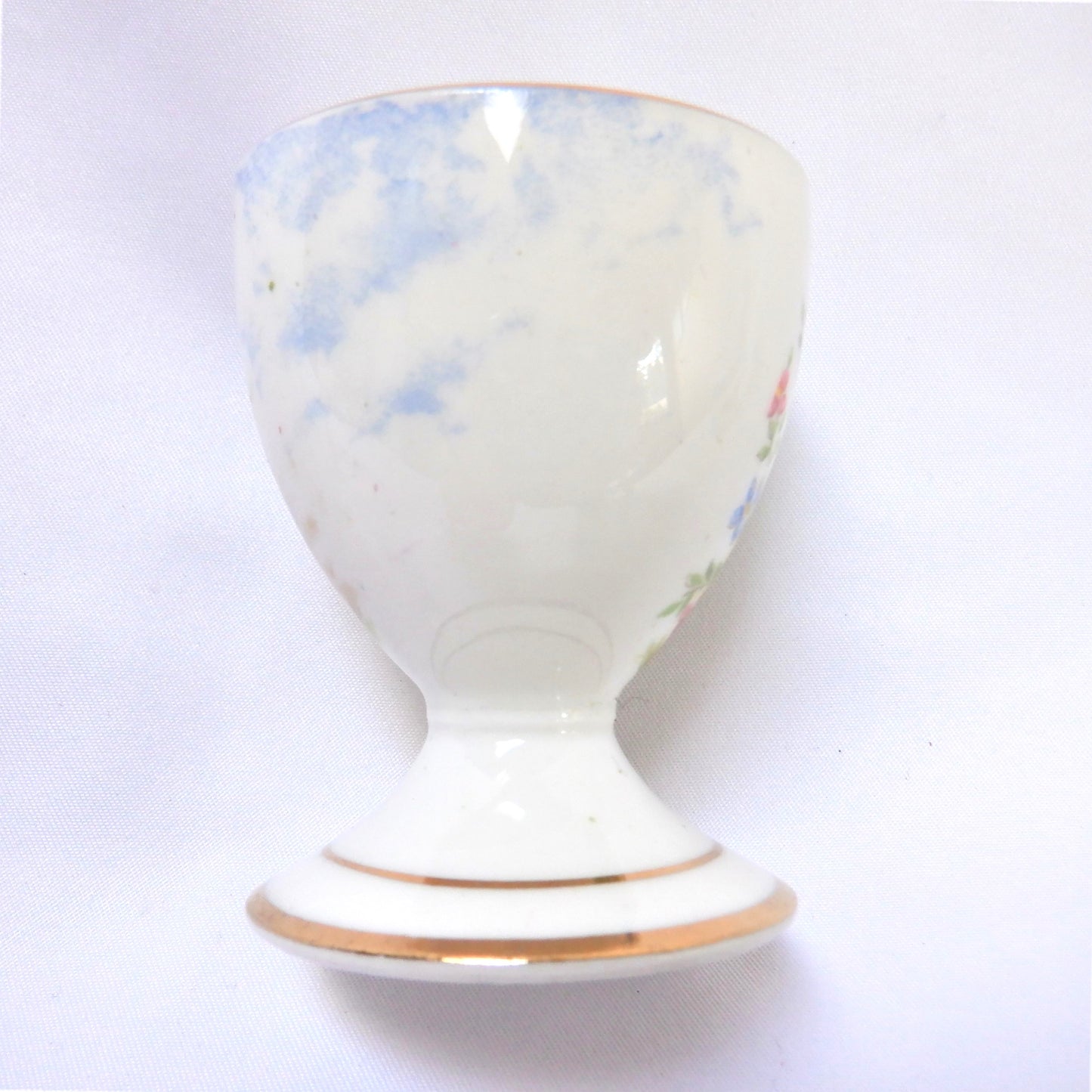 Vintage EGG CUP in Kentish Rockery Pattern by ROYAL ALBERT, Made in England