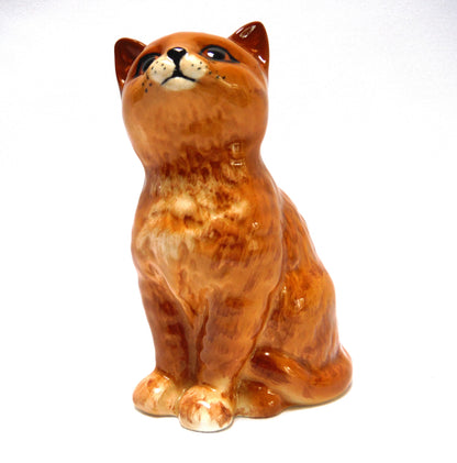 Vintage Beswick Ginger Persian Cat Seated #1886 figurine, Designed by Albert Hallam, issued 1963-1989.