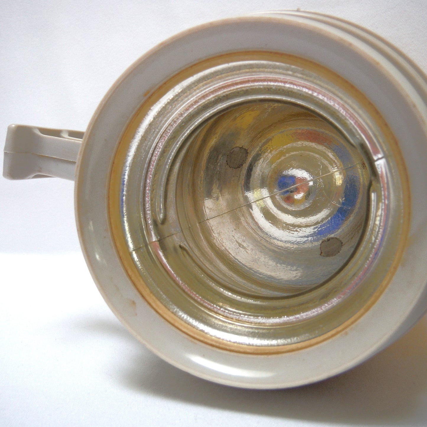 Vintage 1970-era Authentic Canadian Thermos Products Insulated Vacuum Sealed Model #6002 Mustard Yellow Thermos!