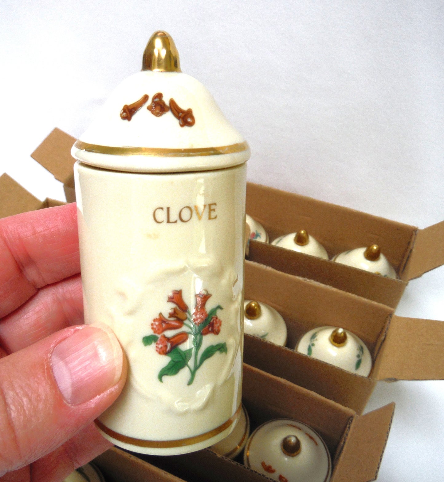VINTAGE LENOX SPICE GARDEN SPICE JARS: Set of 19 Spice Jars, Crafted of fine Porcelain, Sculpted in Bas-relief, decorated by hand and embellished with 24K Gold.