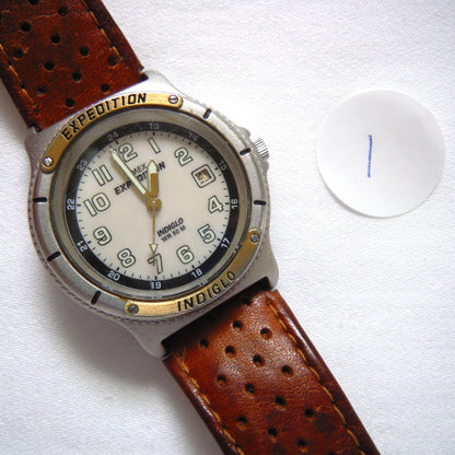 A SELECTION OF EIGHT VINTAGE WOMENS TIMEX WATCHES, VARIOUS TYPES, STYLES AND YEARS: Priced at only $5 each!