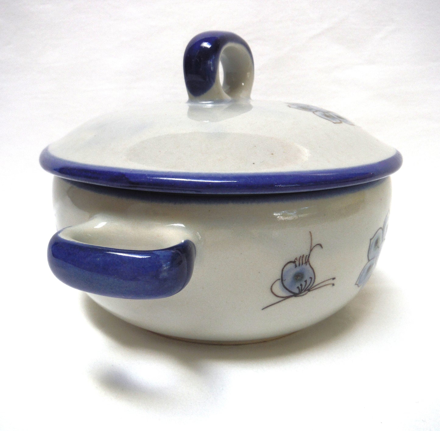 Tonala Mexican Blue & Grey Hand Painted Folk Art Pottery: COVERED CASSEROLE LIDDED BOWL