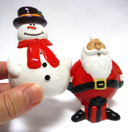 Contemporary Pair of Salt & Pepper Christmas Shakers: SANTA AND HIS FRIEND FROSTY THE SNOWMAN!