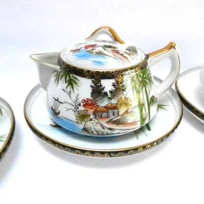 Vintage Hand-Painted Japanese Kutani ware 6-Piece Teapot, Teacups and Saucers in the Landscape and Bamboo Motif