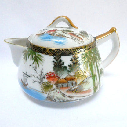Vintage Hand-Painted Japanese Kutani ware 6-Piece Teapot, Teacups and Saucers in the Landscape and Bamboo Motif