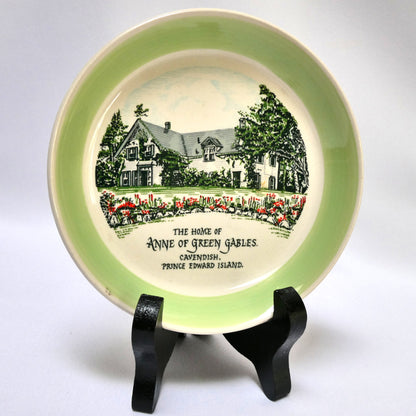 Vintage MINIATURE WADE SOUVENIR PLATE, Featuring the Green Gables House in Cavendish, Prince Edward Island