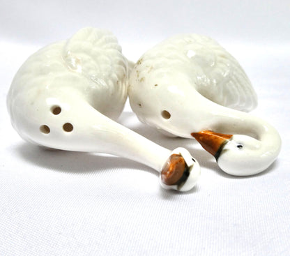 Vintage 60's PAIR OF WHITE SWAN SALT AND PEPPER SHAKERS, Made in Japan
