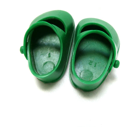 VINTAGE DOLL DRESS SHOES (LOT #2) Seven Pairs in Multiple Colours Including GINNY Doll Shoes.