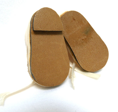 VINTAGE DOLL DRESS SHOES (LOT #2) Seven Pairs in Multiple Colours Including GINNY Doll Shoes.