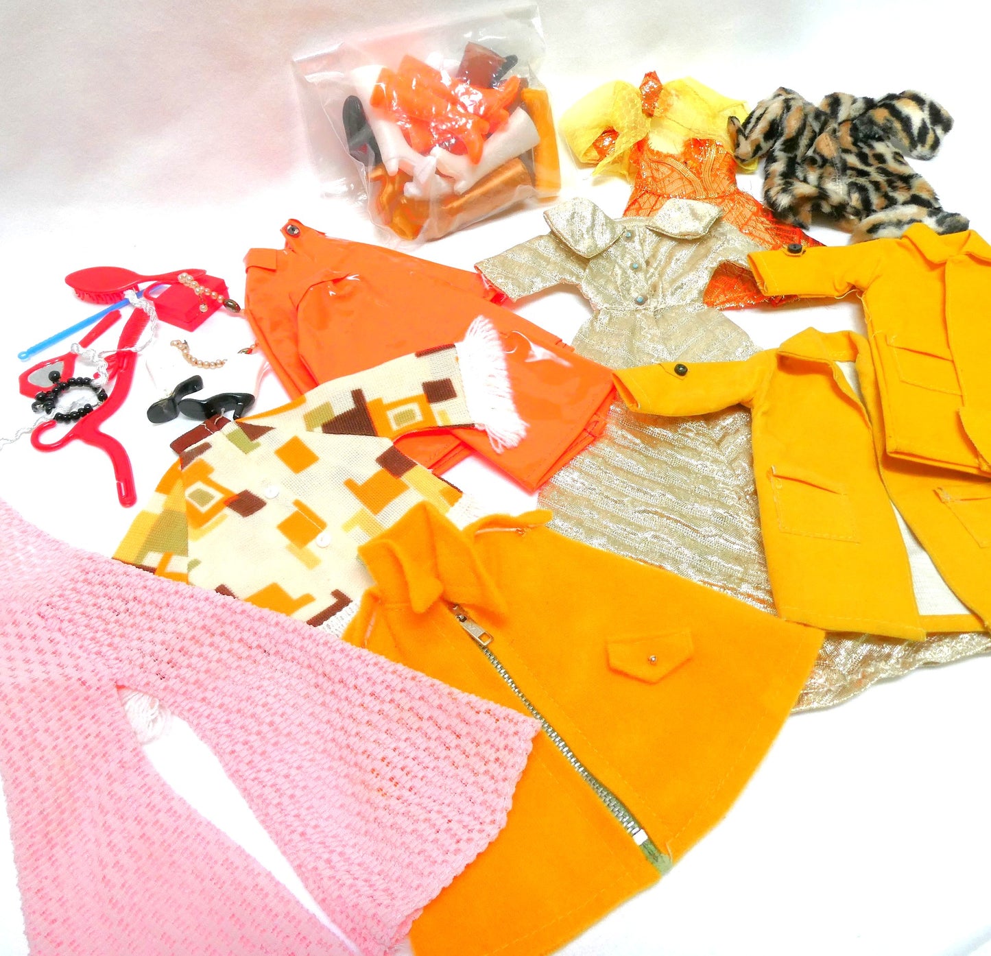 Vintage 60's & 70's Large LOT of MADDY MOD BARBIE Stunningly Beautiful Cloned Clothing