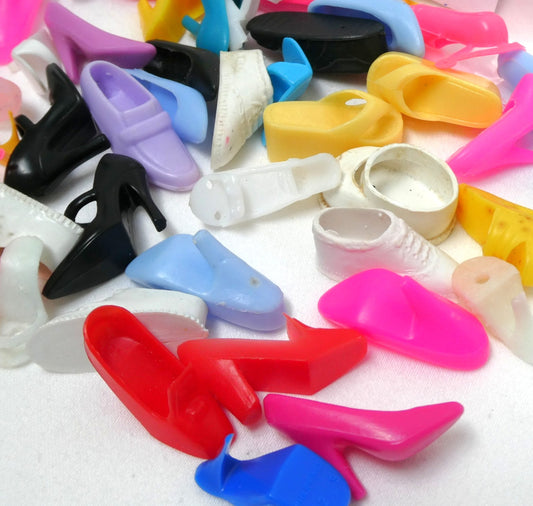 Large Vintage LOT Collection of 1960's Barbie Cloned Doll SHOES, SHOES and more SHOES!