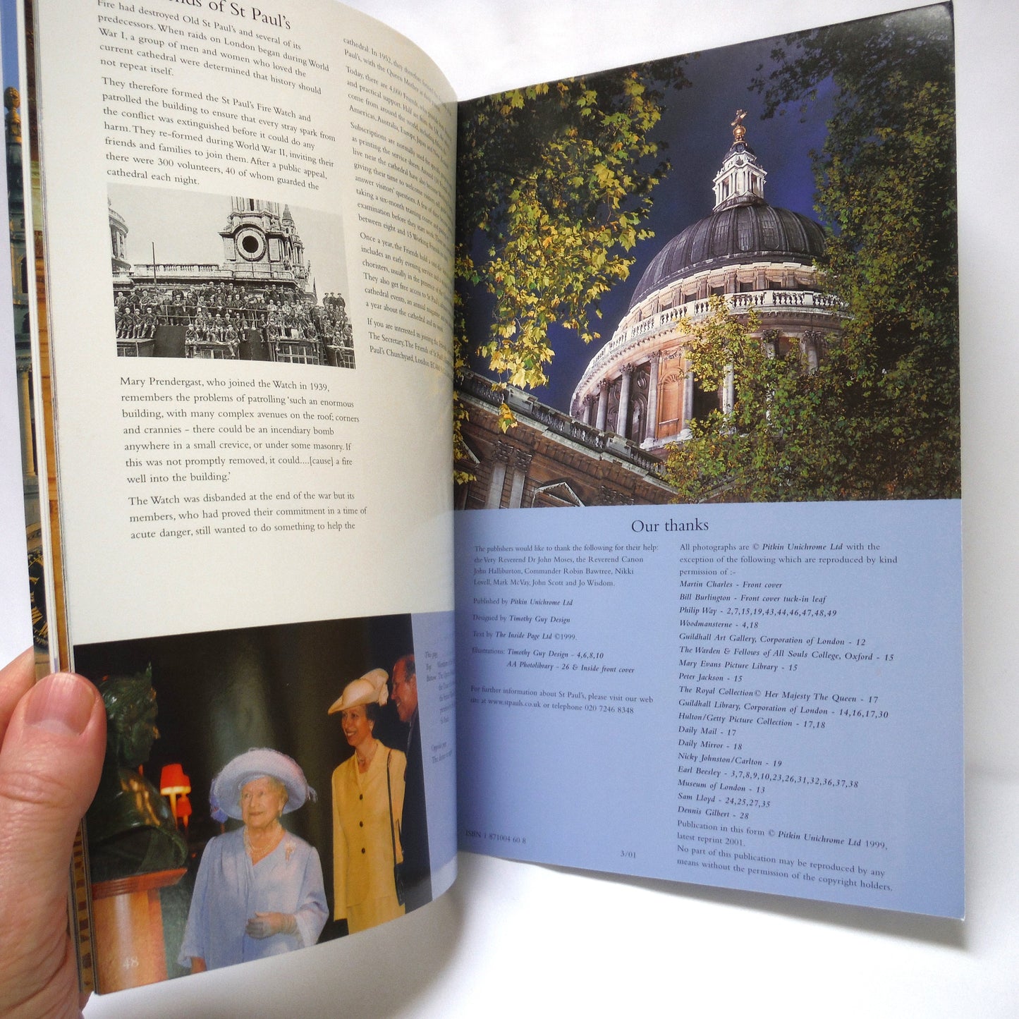 ST PAUL'S CATHEDRAL, Official Visitors Guide Book (2001 1st Ed.)