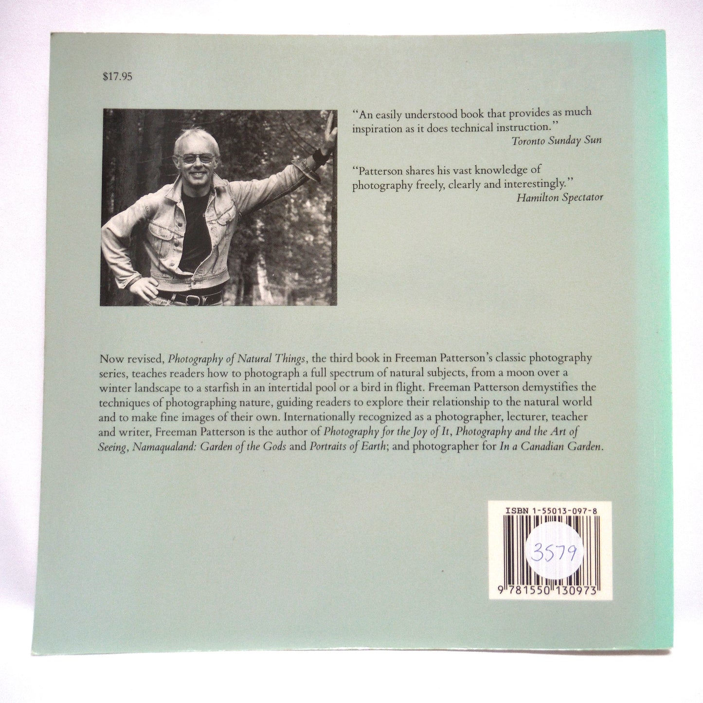 PHOTOGRAPHY OF NATURAL THINGS, by Freeman Patterson, 1989