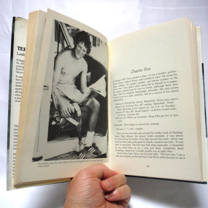TERRY FOX, HIS STORY by Leslie Scrivener (1981 1st Ed.)