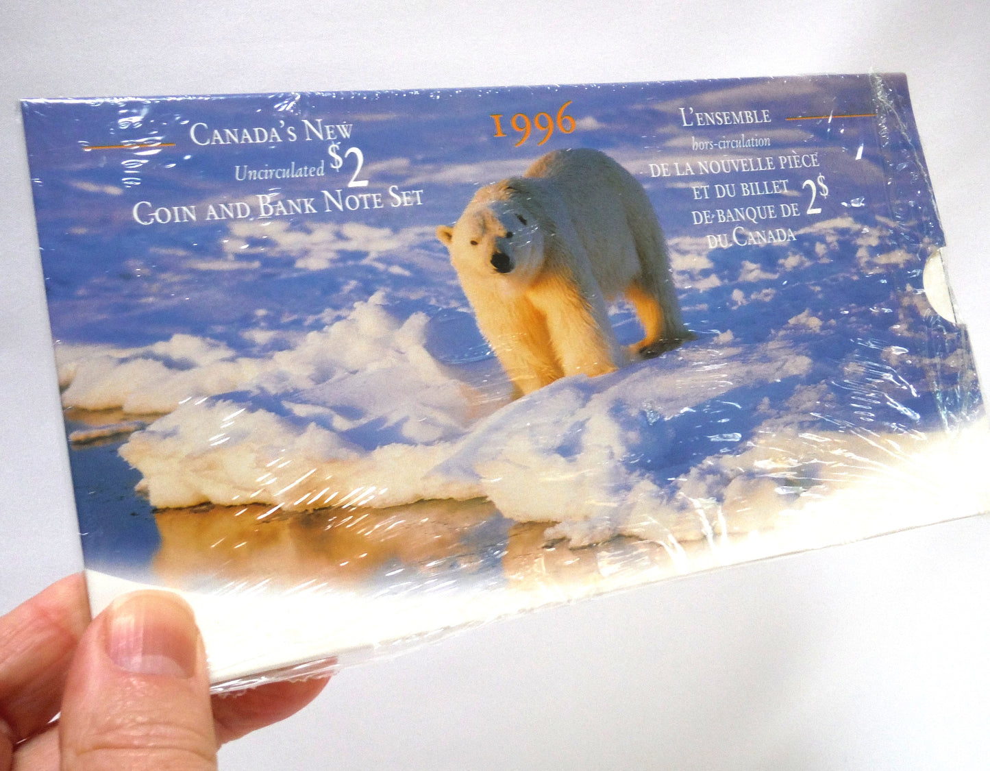 1996 CANADA'S NEW $2 Uncirculated Coin and Bank Note Collector Set