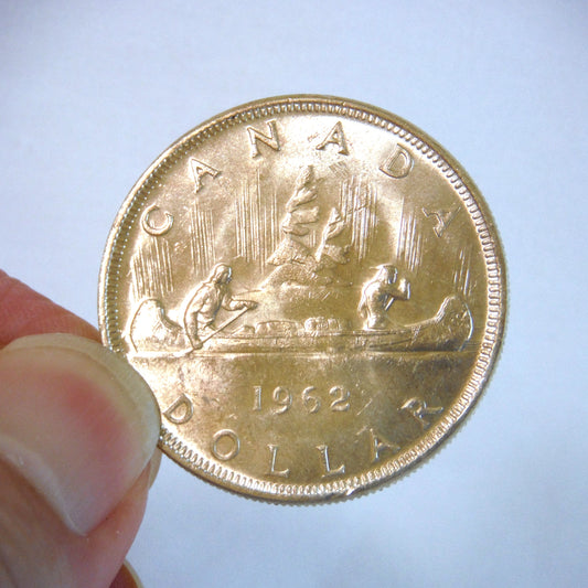 1962 CANADIAN SILVER $1 DOLLAR COIN: 80% Pure Silver