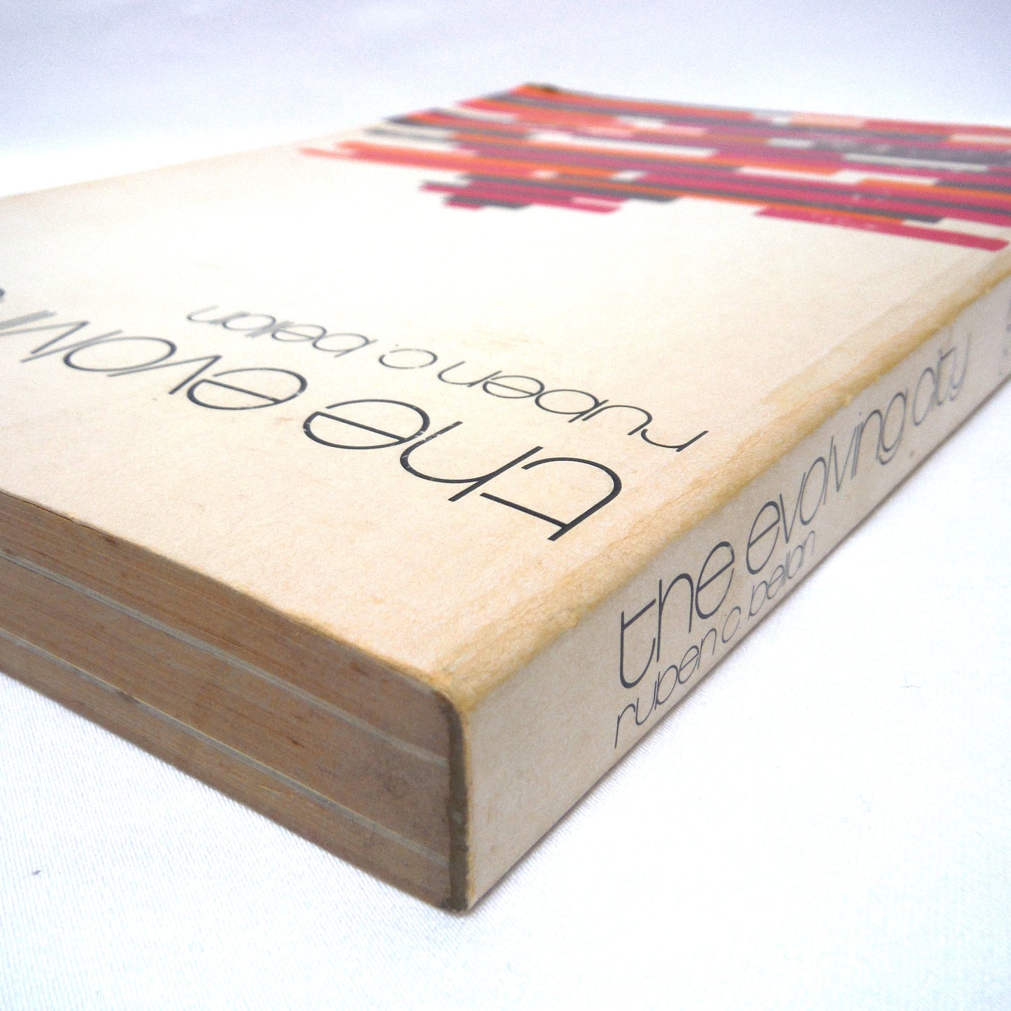 THE EVOLVING CITY, by Ruben C. Bellan (1971 1st Ed.)