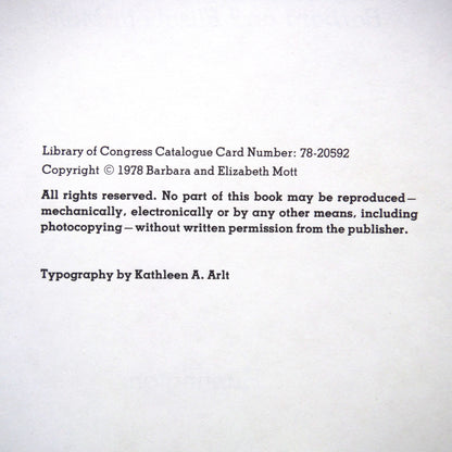 THE MOTT MINIATURE WORKSHOP MANUAL, Number 1, by Barbara and Elizabeth Mott (1978 1st Ed.)