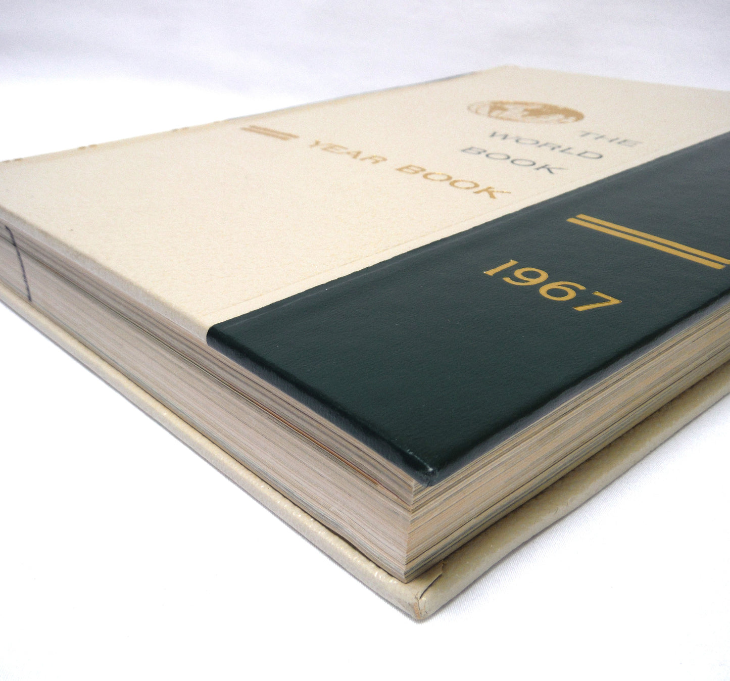 THE 1967 WORLD BOOK YEAR BOOK: 'A Review of the Events of 1966' by The World Book Encyclopedia (1967 1st Ed.)
