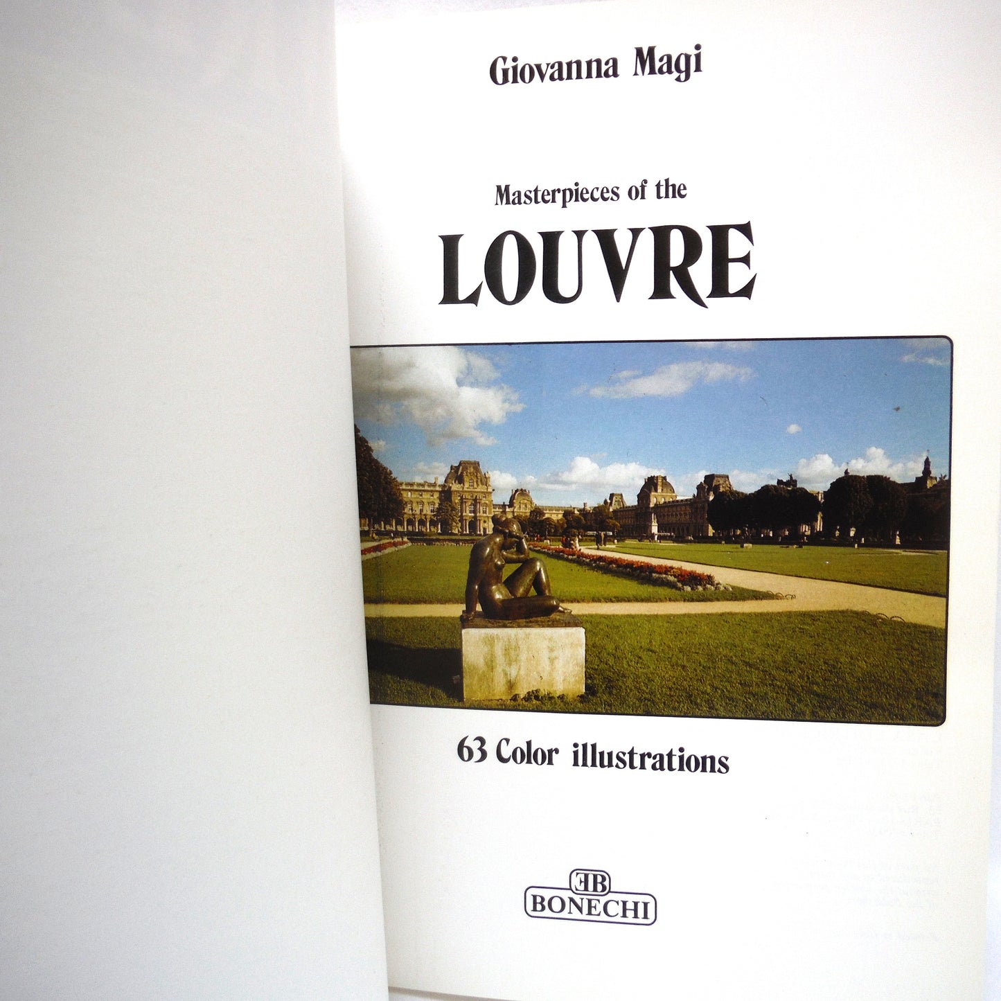 PAIR OF VINTAGE SOUVENIR BOOKS ON "THE LOUVRE", A Paul's Two-Book Package: MONA LISA!  THE LOUVRE, by Michel Gallet, and MASTERPIECES OF THE LOUVRE by  Jacqueline Guillot