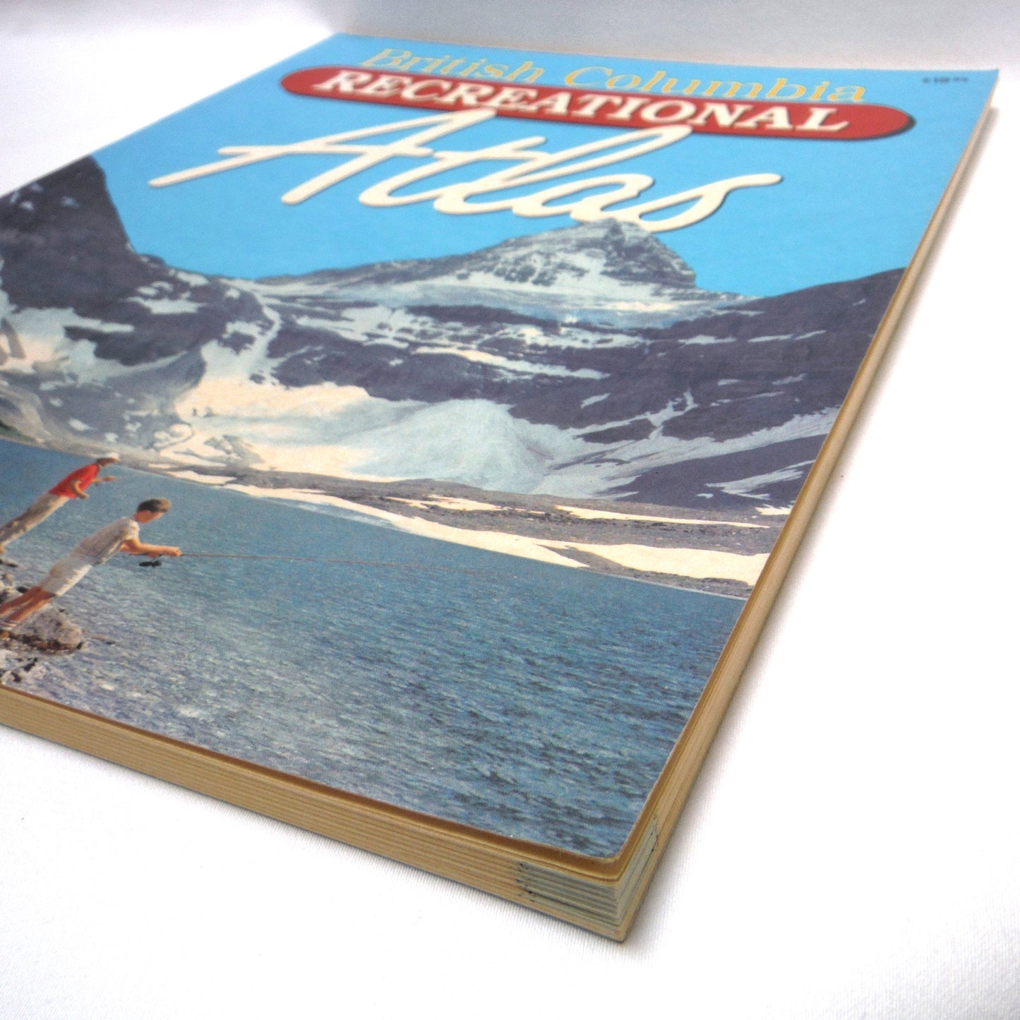 BRITISH COLUMBIA RECREATIONAL ATLAS, in 1:600 000 scale by The Province of British Columbia and Informap  (1989 1st Ed.)
