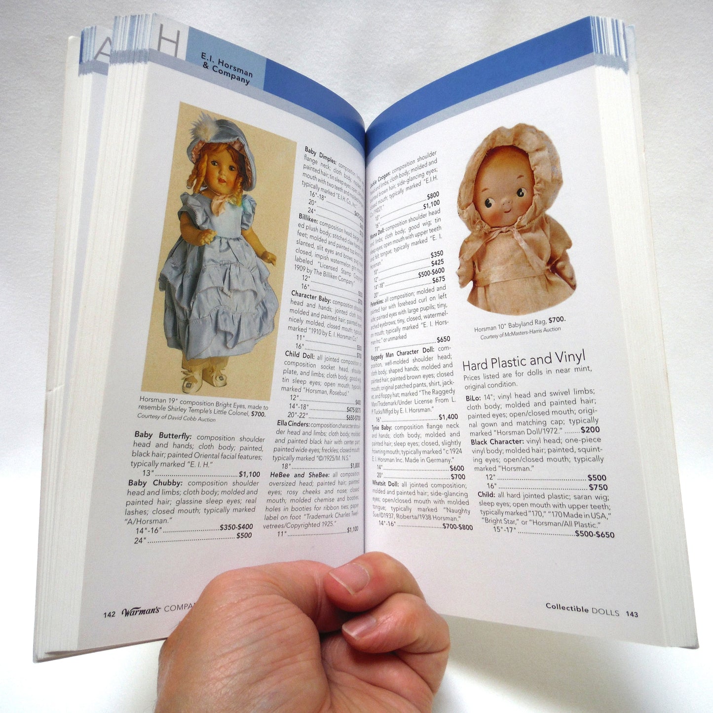 COLLECTIBLE DOLLS, A WARMAN'S COMPANION GUIDE, Written by Dawn Herlocher  (2008 1st Ed.)