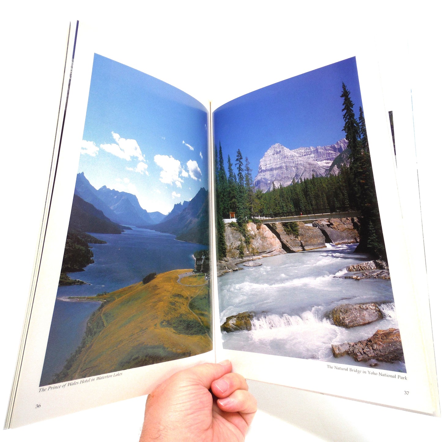 THE CANADIAN ROCKIES, A Pictorial Essay by High Country Colour (1989 1st Ed.)